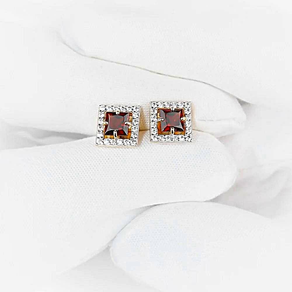 Серьги с гранатами и фианитами из красного золота 585 пробы 1