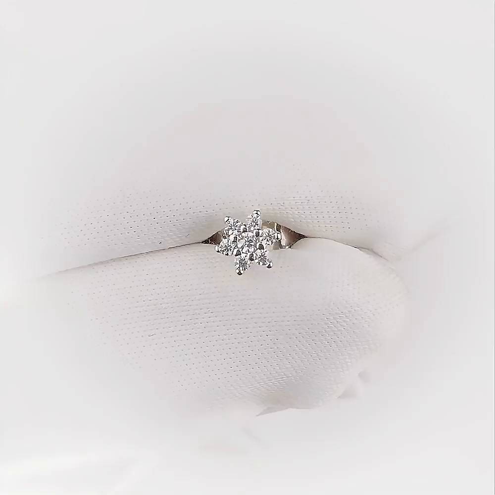Серьга с фианитами из серебра 925 пробы 1