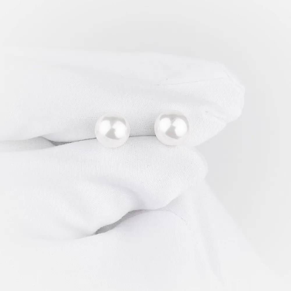 Серьги с искусственным жемчугом из серебра 925 пробы 1