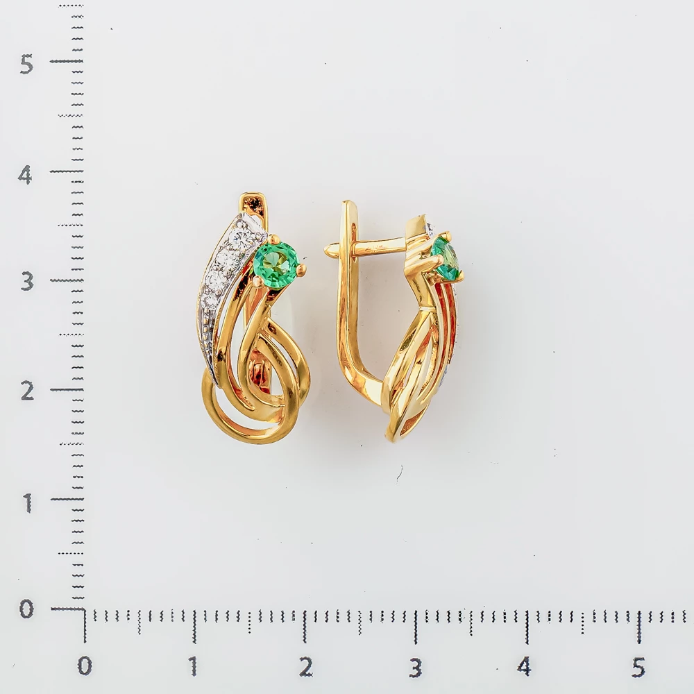 Серьги с изумрудом из желтого золота 750 пробы 2