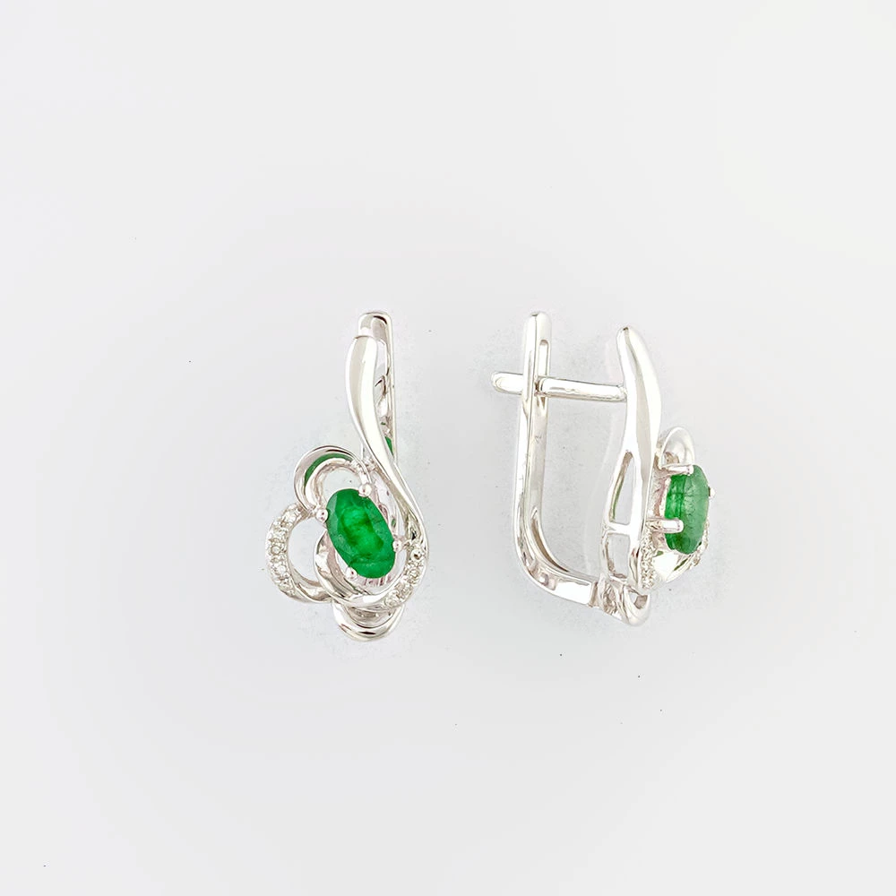Серьги с изумрудом из красного золота 585 пробы 1