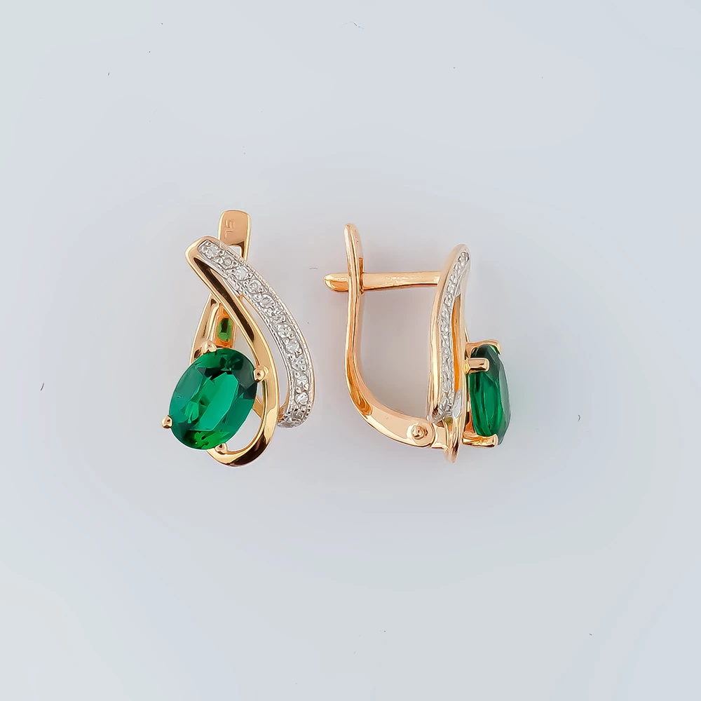 Серьги с изумрудом синтетическим из красного золота 585 пробы 1