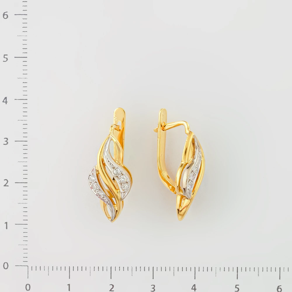 Серьги с бриллиантом из желтого золота 750 пробы