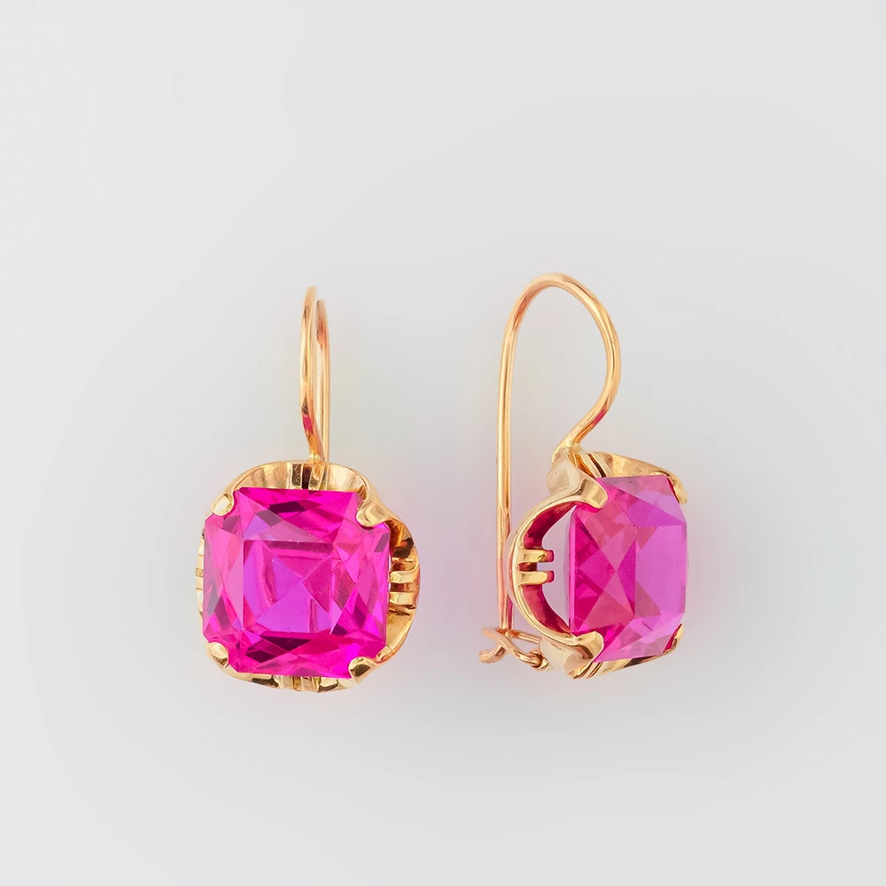 Серьги с корундом синтетическим из красного золота 583 пробы