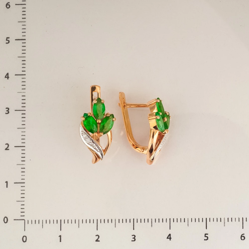 Серьги с изумрудом из красного золота 585 пробы