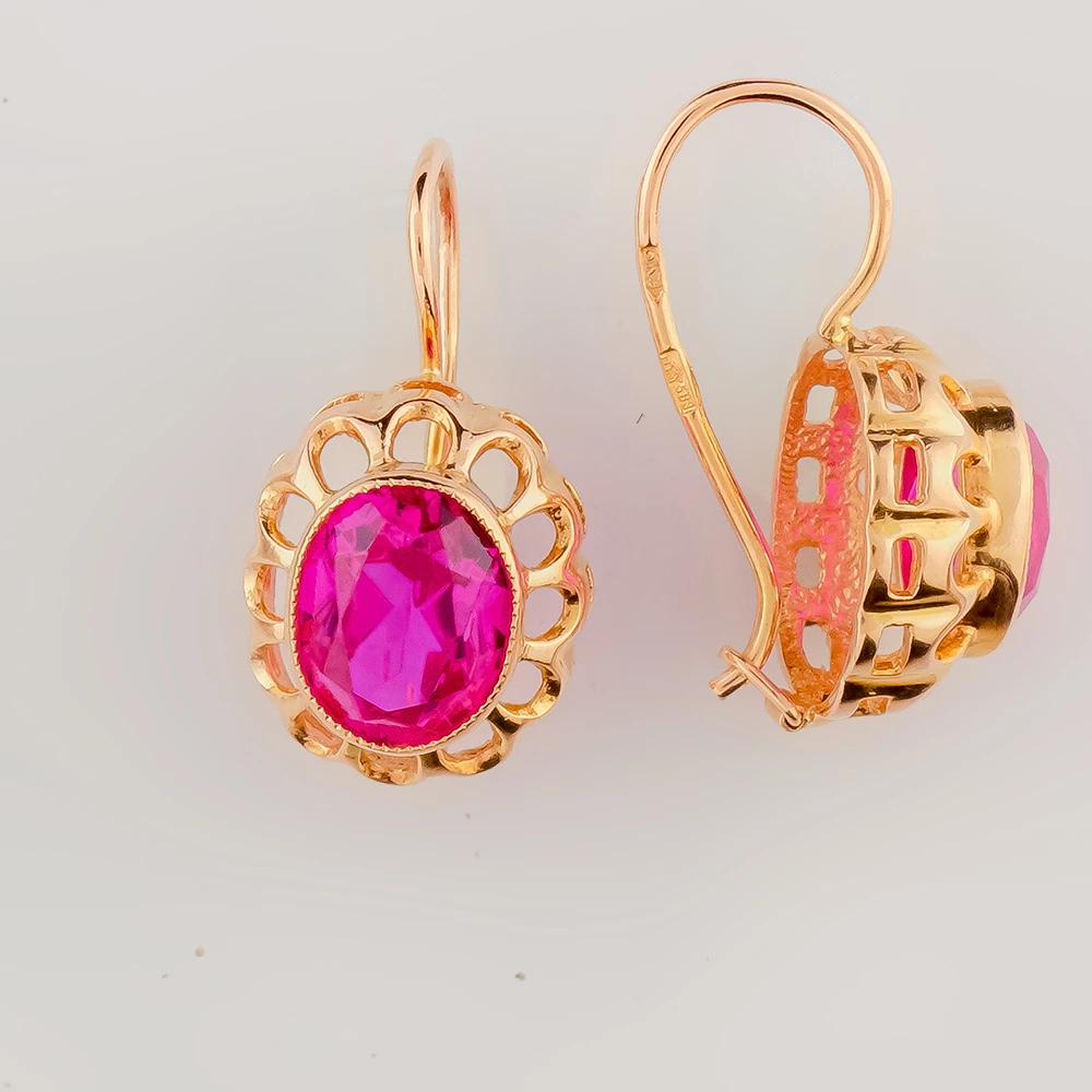 Серьги с корундом синтетическим из красного золота 583 пробы
