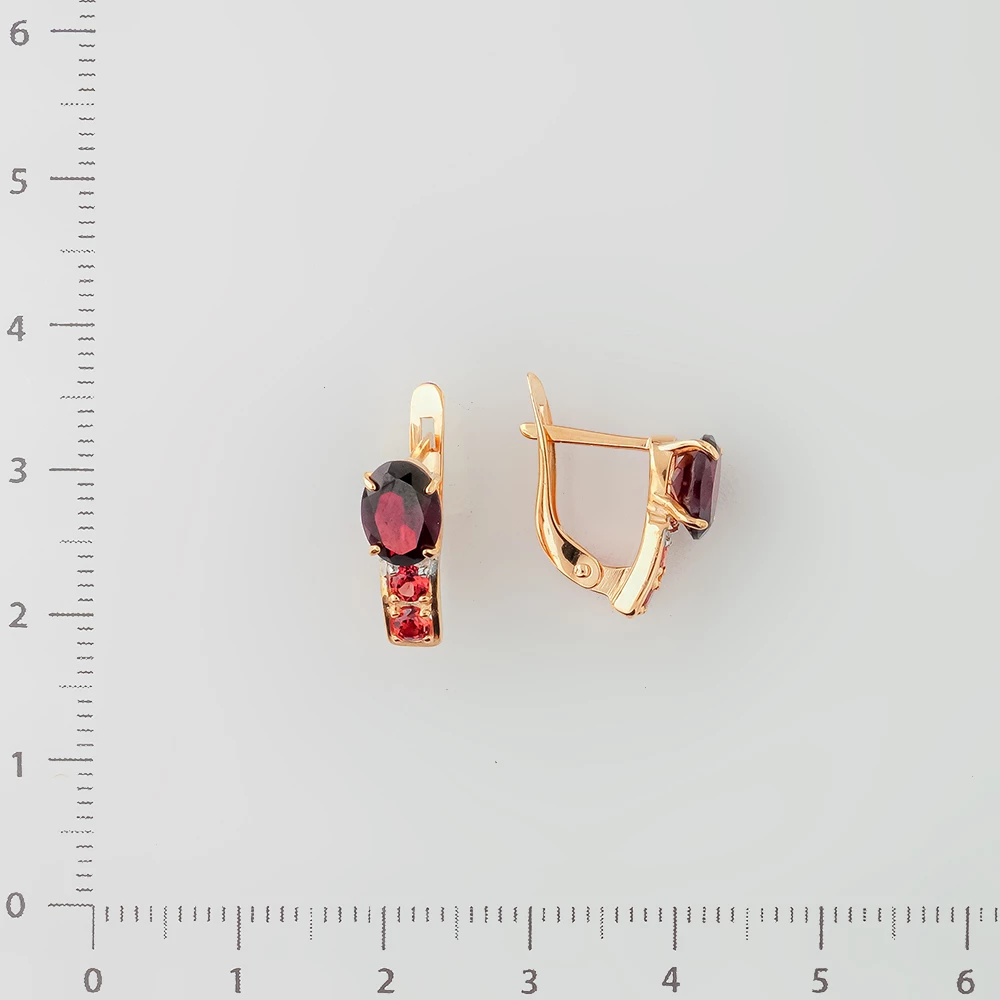 Серьги с гранатом из красного золота 585 пробы