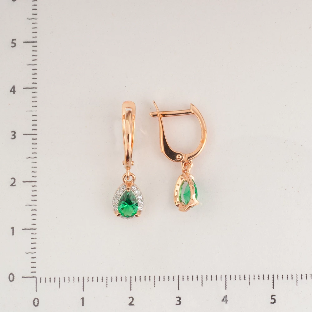 Серьги с изумрудом синтетическим из красного золота 585 пробы